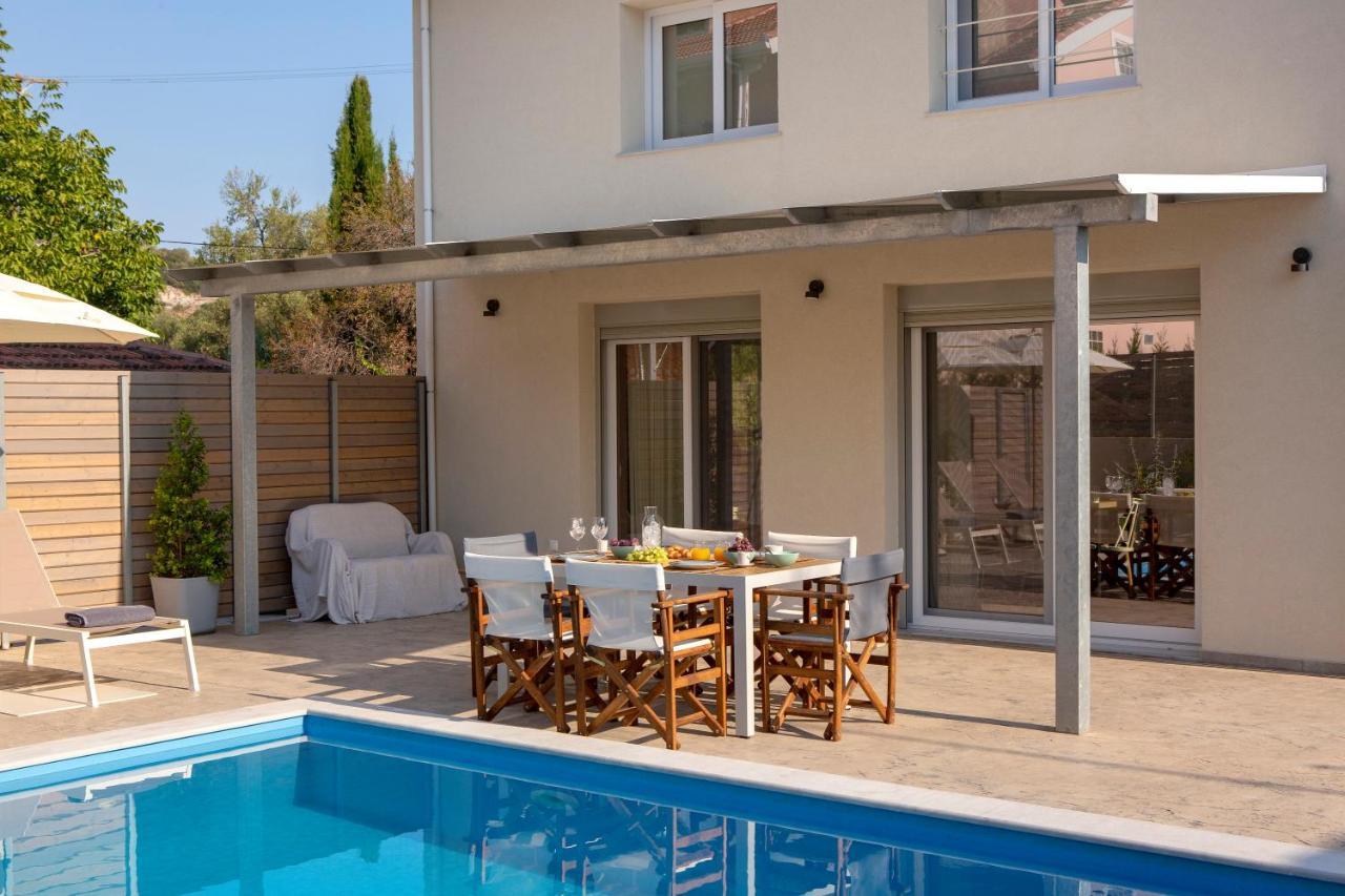 Grappolo Lefkada Villas - Vilana Ideal For Families And Small Groups Apolpaina ภายนอก รูปภาพ
