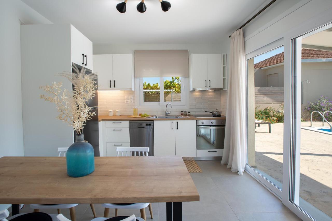Grappolo Lefkada Villas - Vilana Ideal For Families And Small Groups Apolpaina ภายนอก รูปภาพ