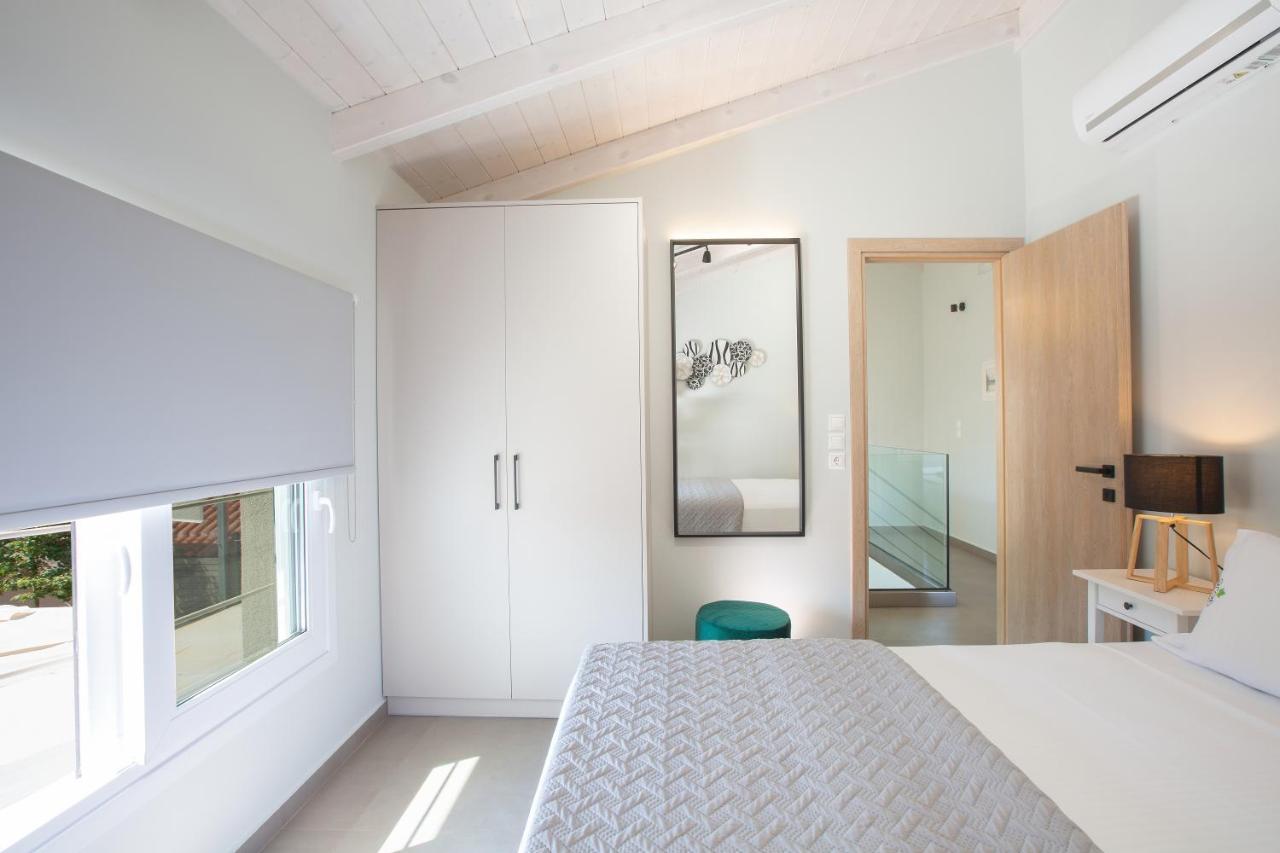 Grappolo Lefkada Villas - Vilana Ideal For Families And Small Groups Apolpaina ภายนอก รูปภาพ