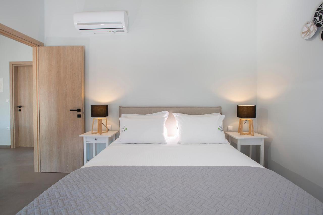 Grappolo Lefkada Villas - Vilana Ideal For Families And Small Groups Apolpaina ภายนอก รูปภาพ