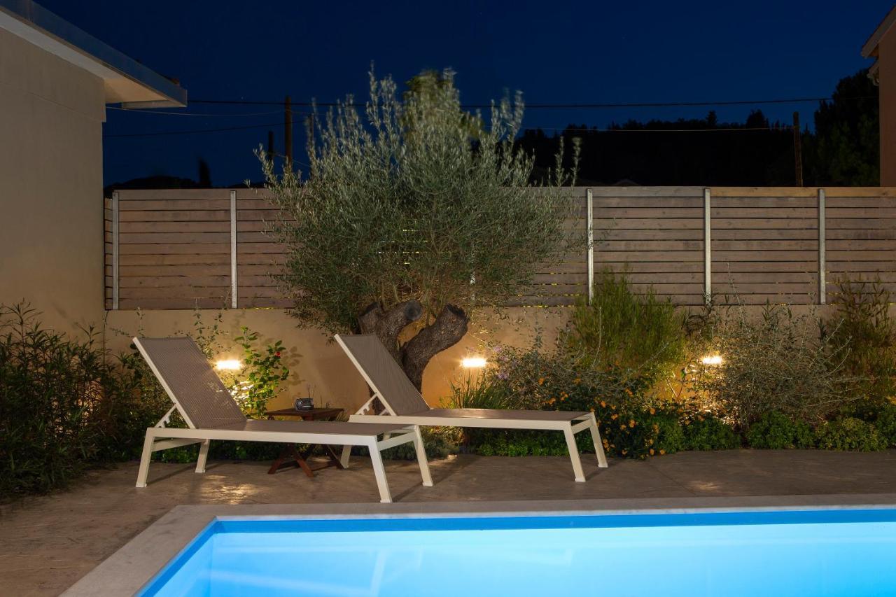 Grappolo Lefkada Villas - Vilana Ideal For Families And Small Groups Apolpaina ภายนอก รูปภาพ