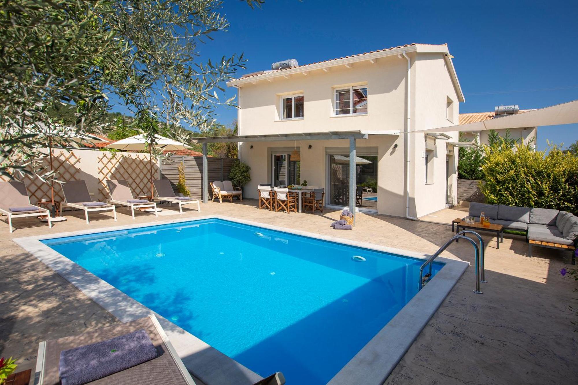 Grappolo Lefkada Villas - Vilana Ideal For Families And Small Groups Apolpaina ภายนอก รูปภาพ